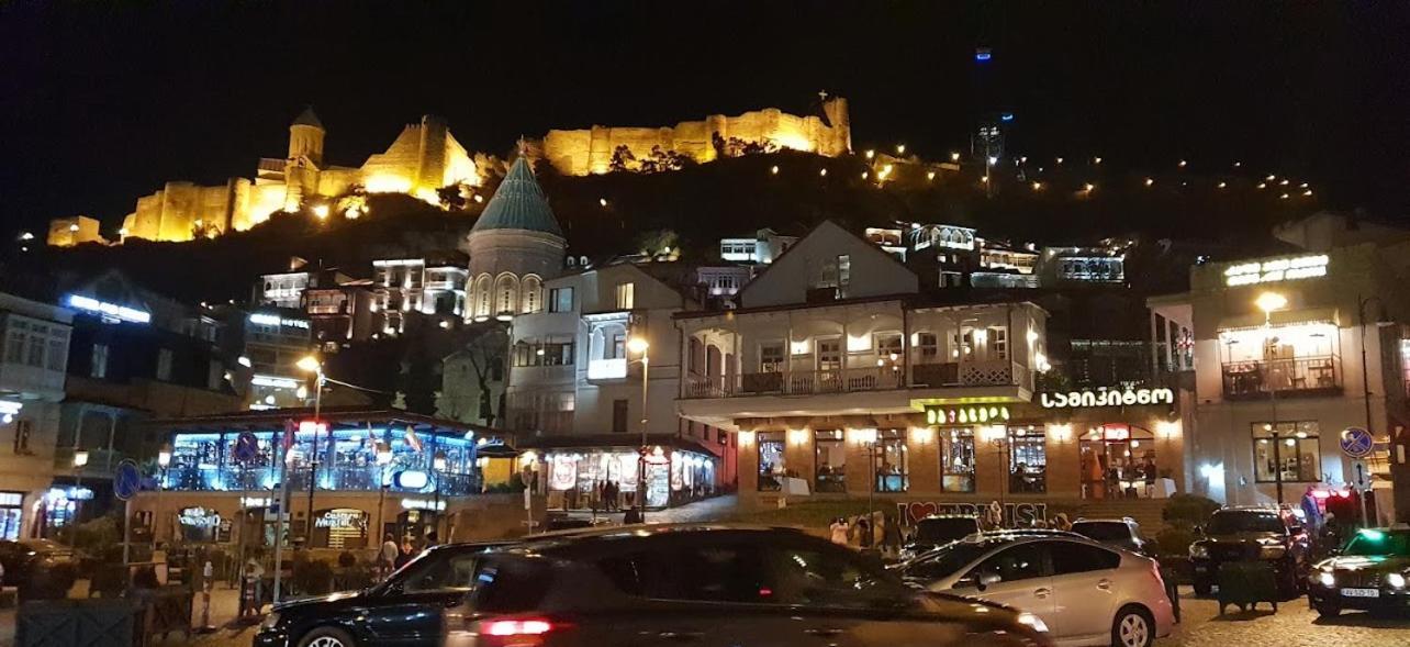 Royal Hotel Tiflis Exterior foto