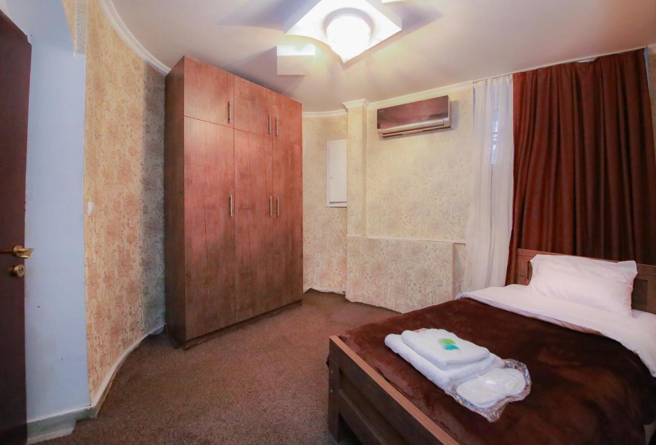 Royal Hotel Tiflis Exterior foto